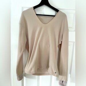 Buffbunny Makeover Pullover - vanilla